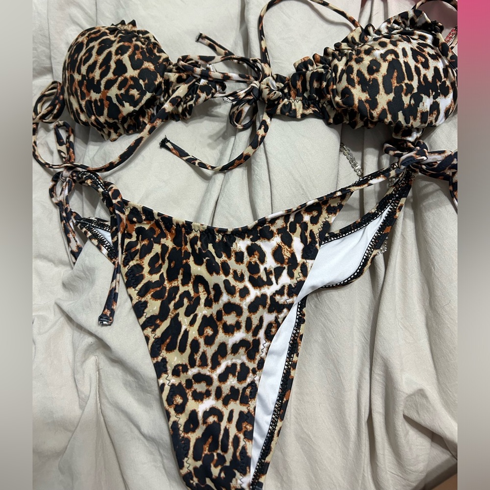 Small SHEIN cheetah bikini